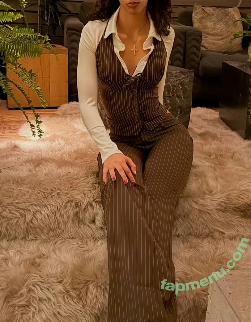 ewmxt nude photo #0183 (Bakedovary / Eliana / lalayravo / woahnatty)