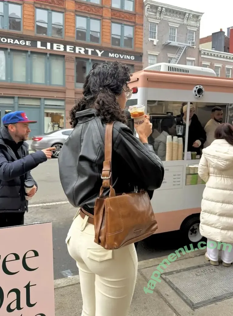 ewmxt nude photo #0281 (Bakedovary / Eliana / lalayravo / woahnatty)