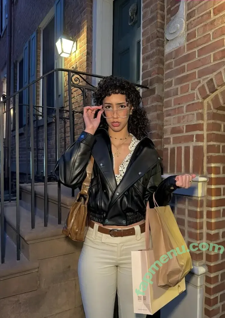 ewmxt nude photo #0286 (Bakedovary / Eliana / lalayravo / woahnatty)