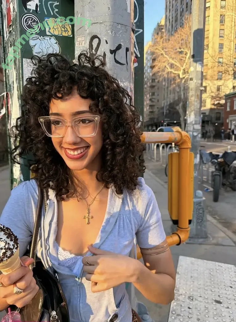 ewmxt nude photo #0294 (Bakedovary / Eliana / lalayravo / woahnatty)