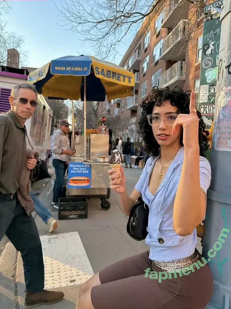 ewmxt nude photo #0295 (Bakedovary / Eliana / lalayravo / woahnatty)