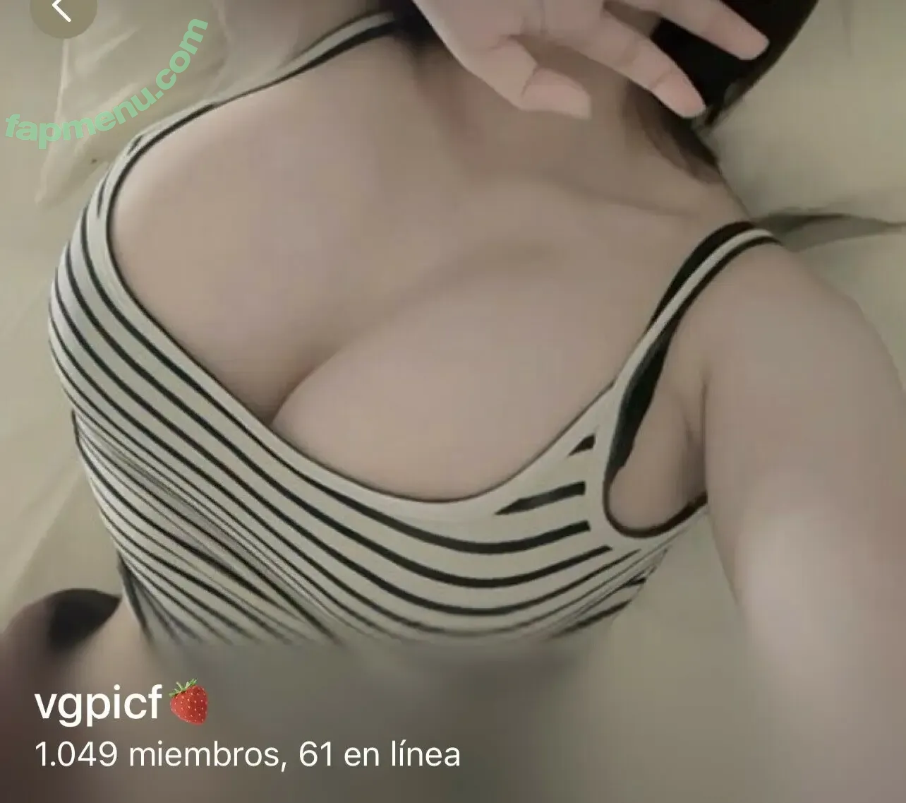 Ewtins nude photo #0008 (vg.ok)
