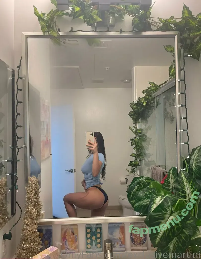 exclusivemartini nude photo #0020 (martinibellinii)