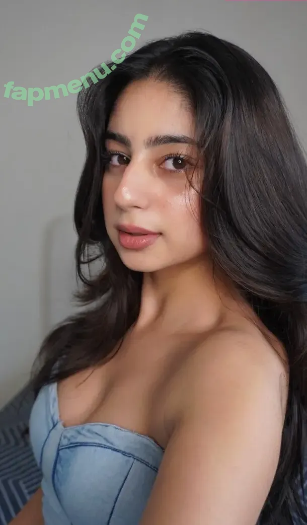 Exclusives Suhani Kapoor nude photo #0011 (suhanii__kapoor)