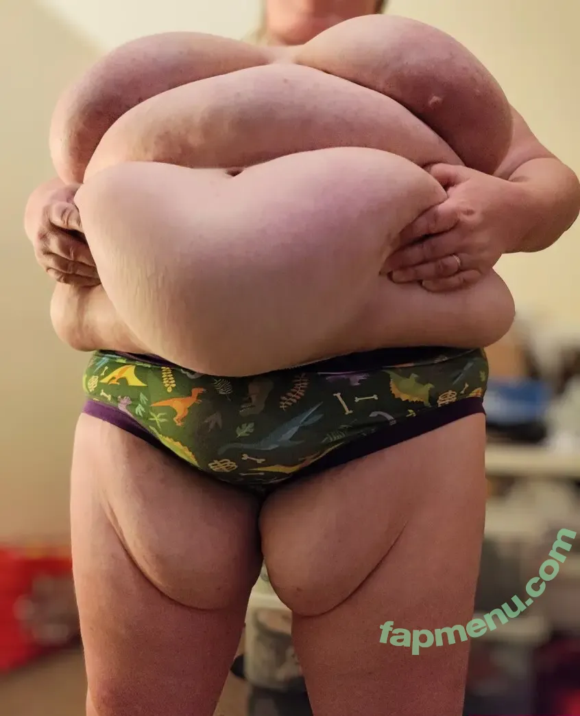 Expandabelly nude photo #0004 (Expandabelly)