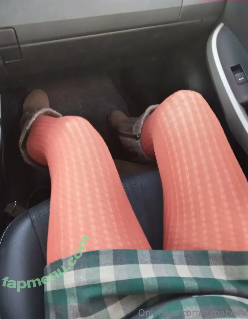expatwife nude photo #0023 (the.expatwife)