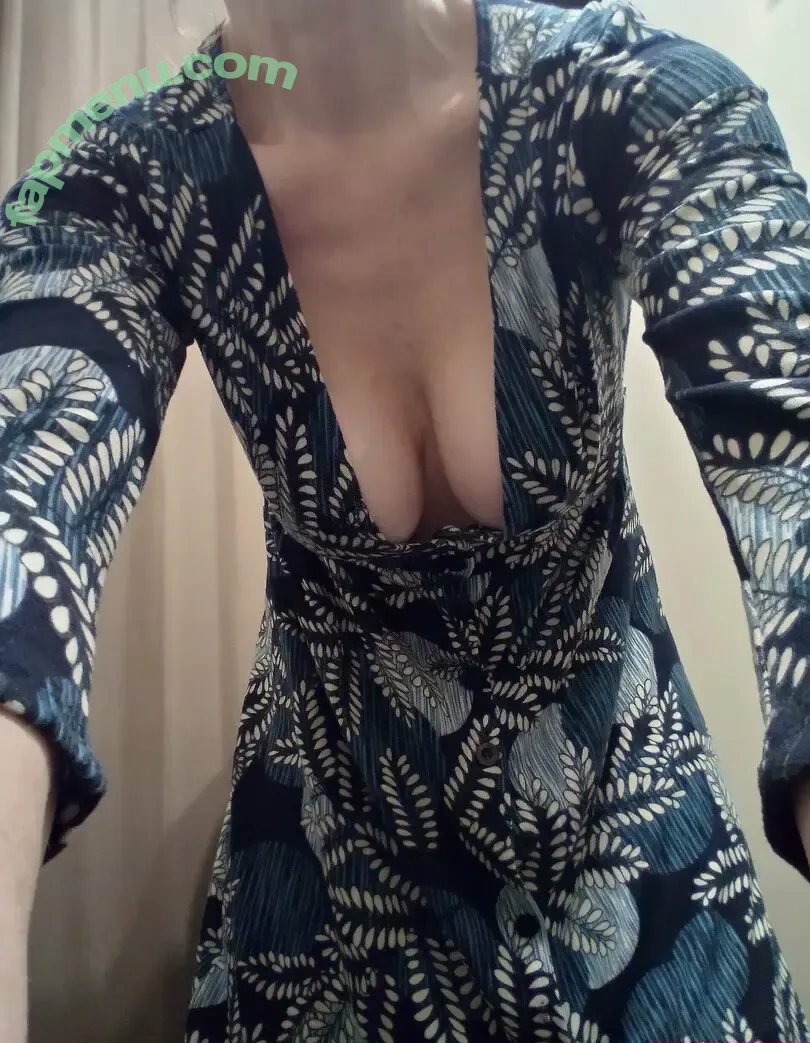 expatwife nude photo #0045 (the.expatwife)
