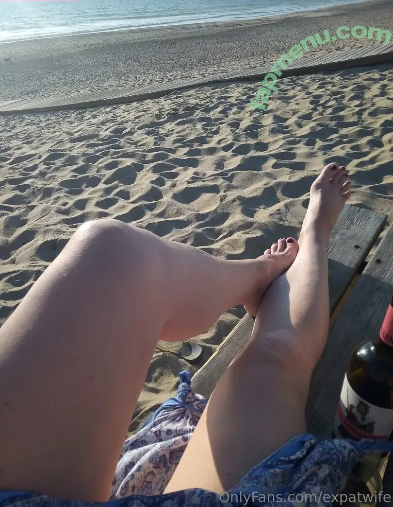 expatwife nude photo #0064 (the.expatwife)