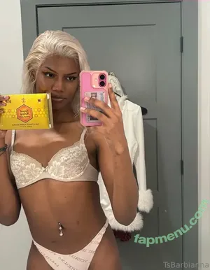 explicitlyarmani / itzbarbianna nude photo #0008