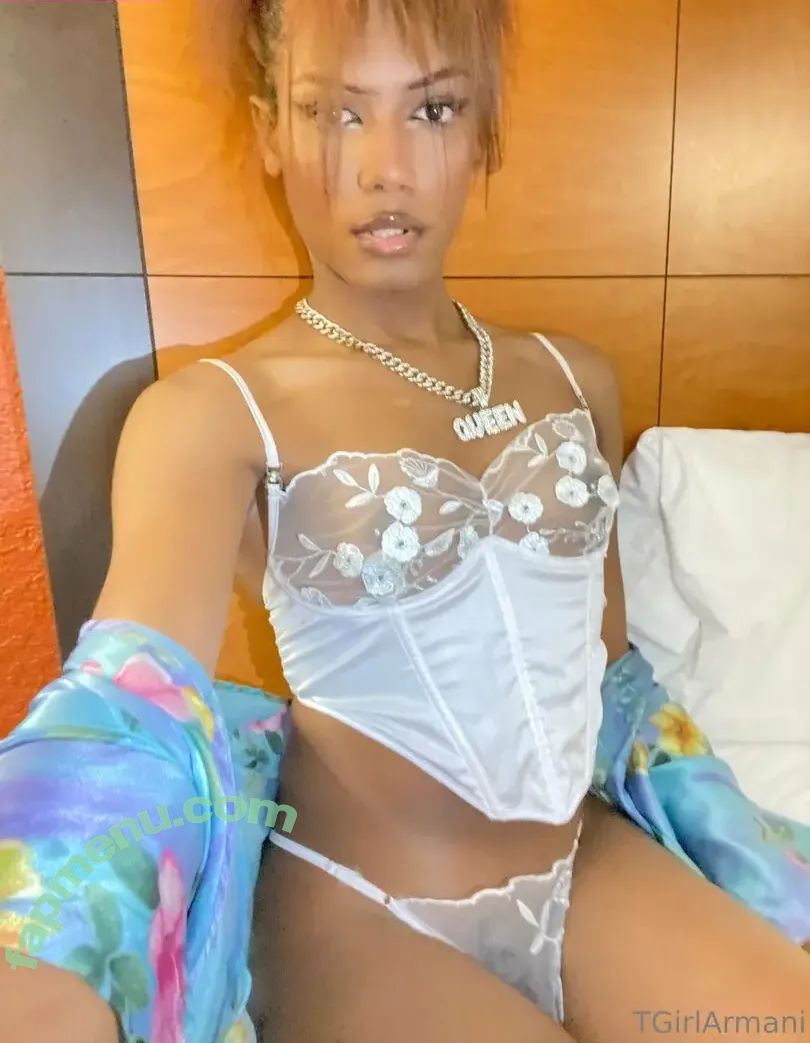 explicitlyarmani nude photo #0002 (itzbarbianna)