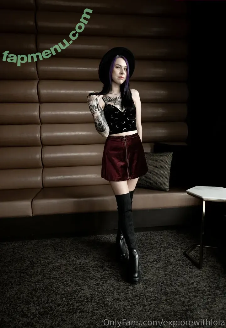 Explorewithlola nude photo #0022 (Explorewithlolasparks / Lola Sparks)