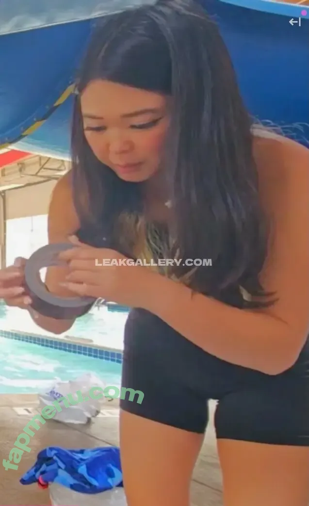 Extra Emily nude photo #0092 (emilyortiz / extra.emily)