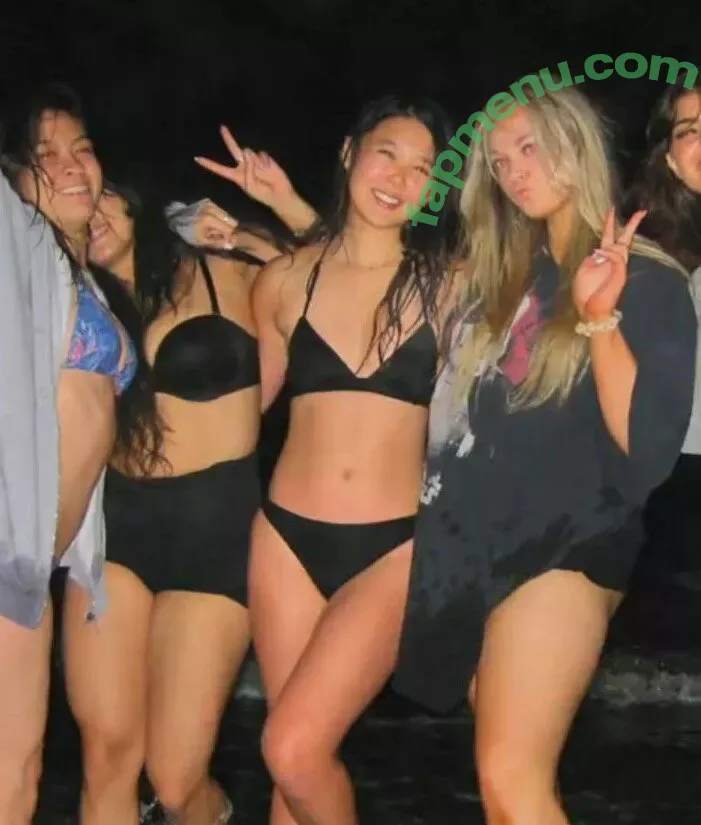 ExtraEmily nude photo #0610 (extra.emilay / extraemilyy / extremly_cute)