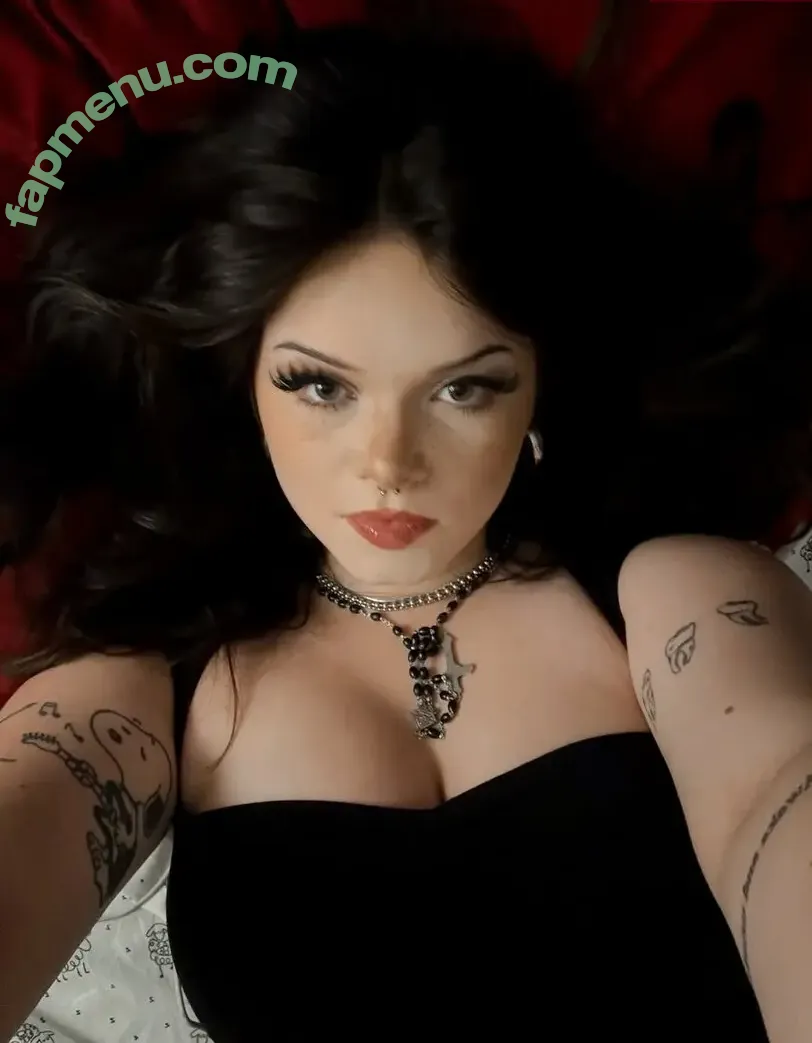 Extragal nude photo #0047 (extraroxy / grace4nne)