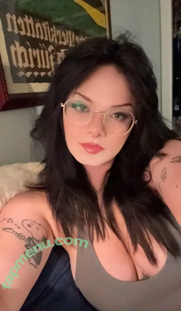 Extragal nude photo #0058 (extraroxy / grace4nne)