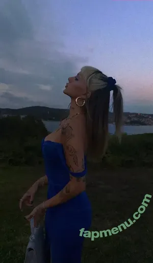 Eylul Adiguzel / eylue / eylul / eyluladiguzel nude photo #0045