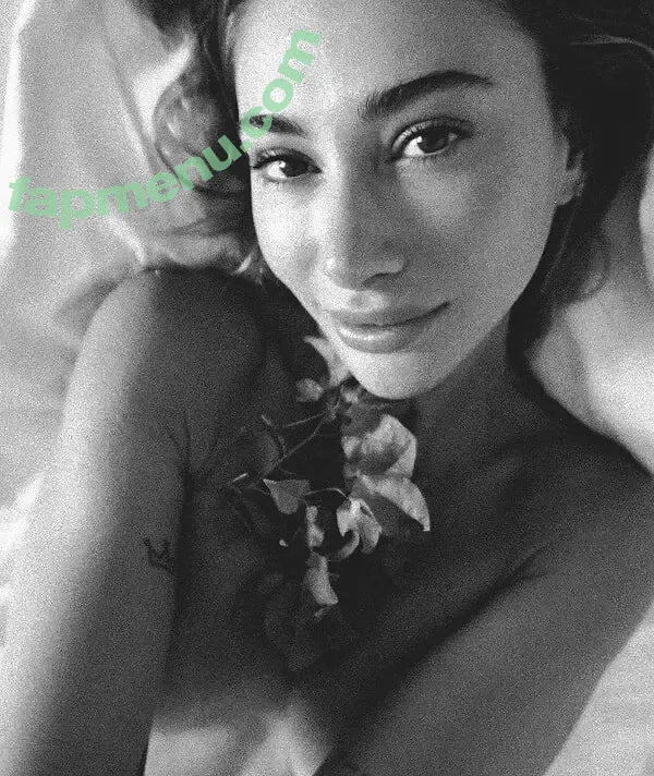 Eyma Suba nude photo #0038 (seymasubasi / şeyma Subaşı)