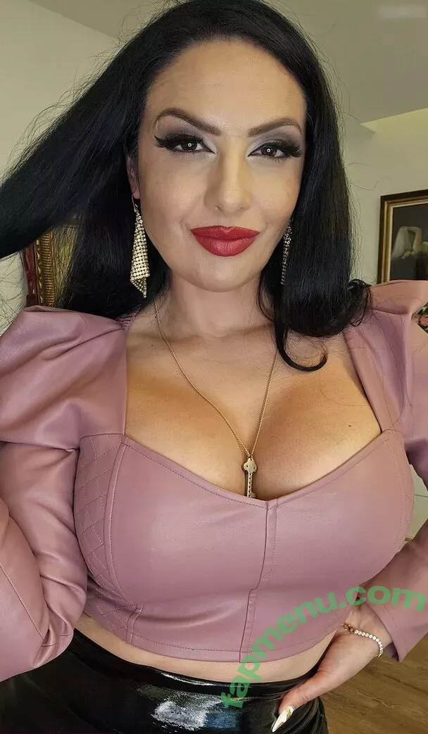 Ezada Sinn nude photo #0027 (ezada / ezadasinnism_)