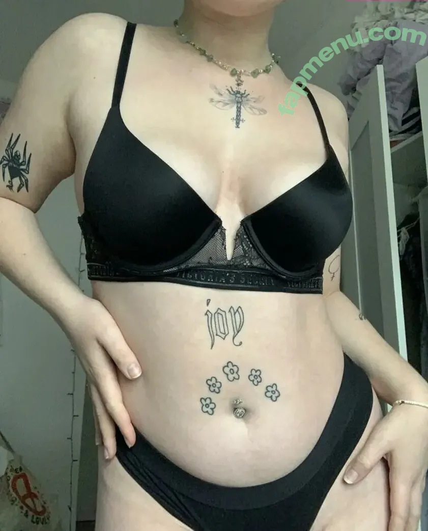 Ezra Butler nude photo #0035 (Lemon.Squezzy / ez.butler)