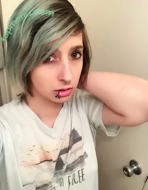 Ezra Spell / ezrabell nude photo #0103