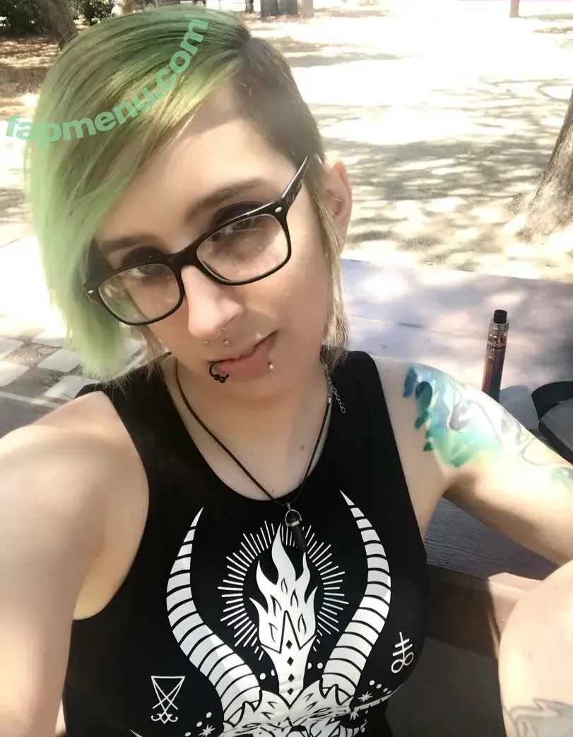 Ezra Spell nude photo #0106 (ezrabell)