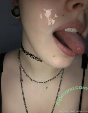 Ezrarose / ezraroseart nude photo #0007