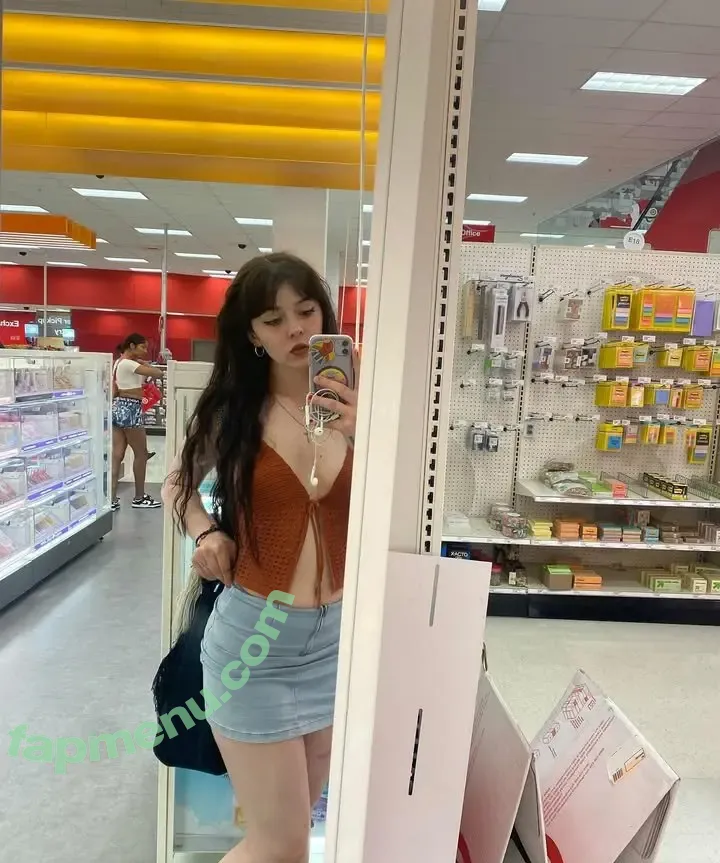 ezsy nude photo #0044 (ezszy / ezzy4444 / ladyliberty20)