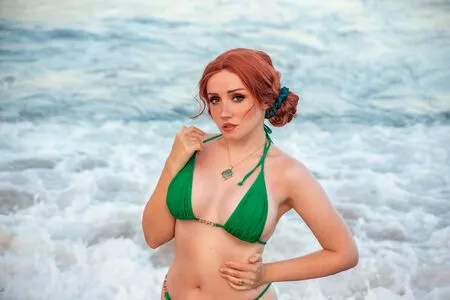 Ezy Summers Cosplay / ezysummerscosplay nude photo #0434