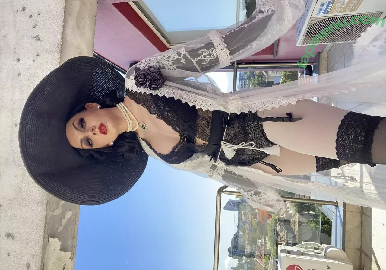 Ezy Summers Cosplay nude photo #0240 (ezysummerscosplay)