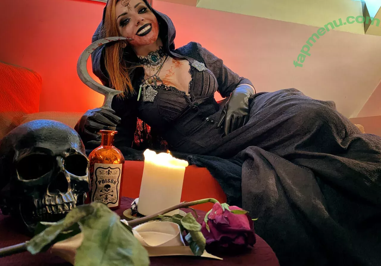 Ezy Summers Cosplay nude photo #0246 (ezysummerscosplay)