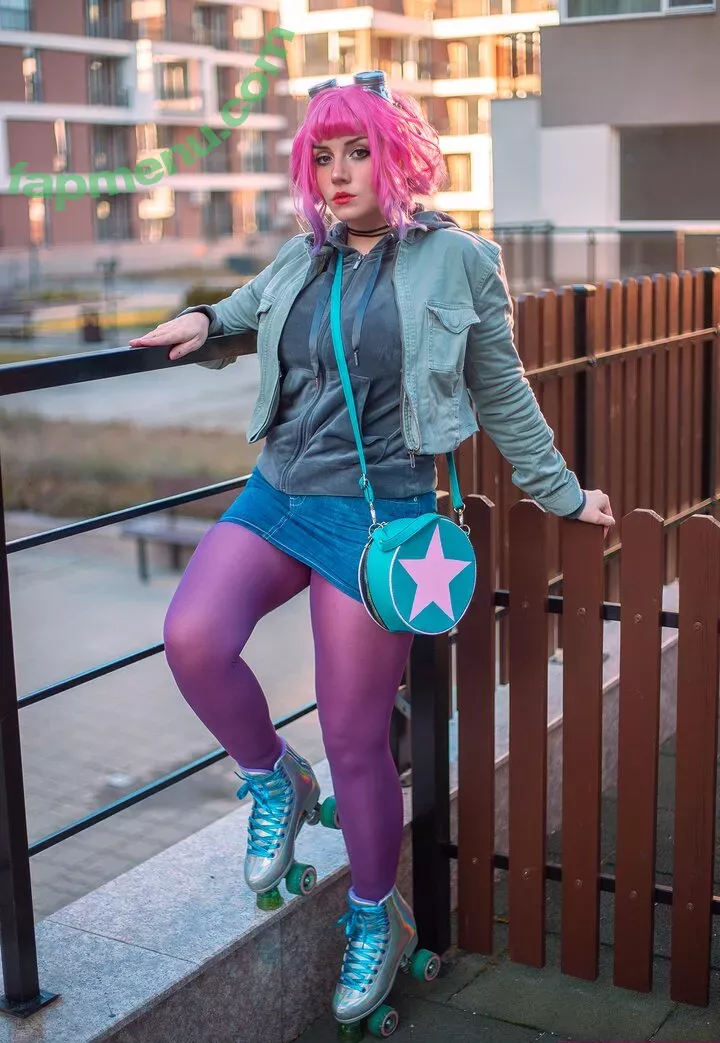 Ezy Summers Cosplay nude photo #0478 (ezysummerscosplay)