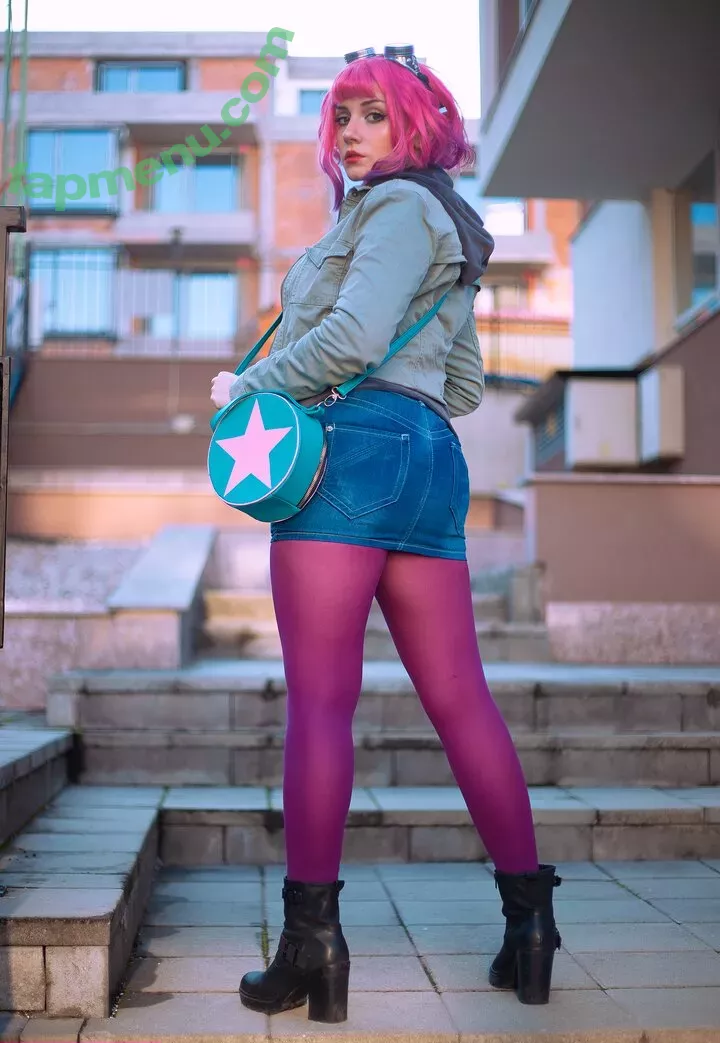 Ezy Summers Cosplay nude photo #0483 (ezysummerscosplay)