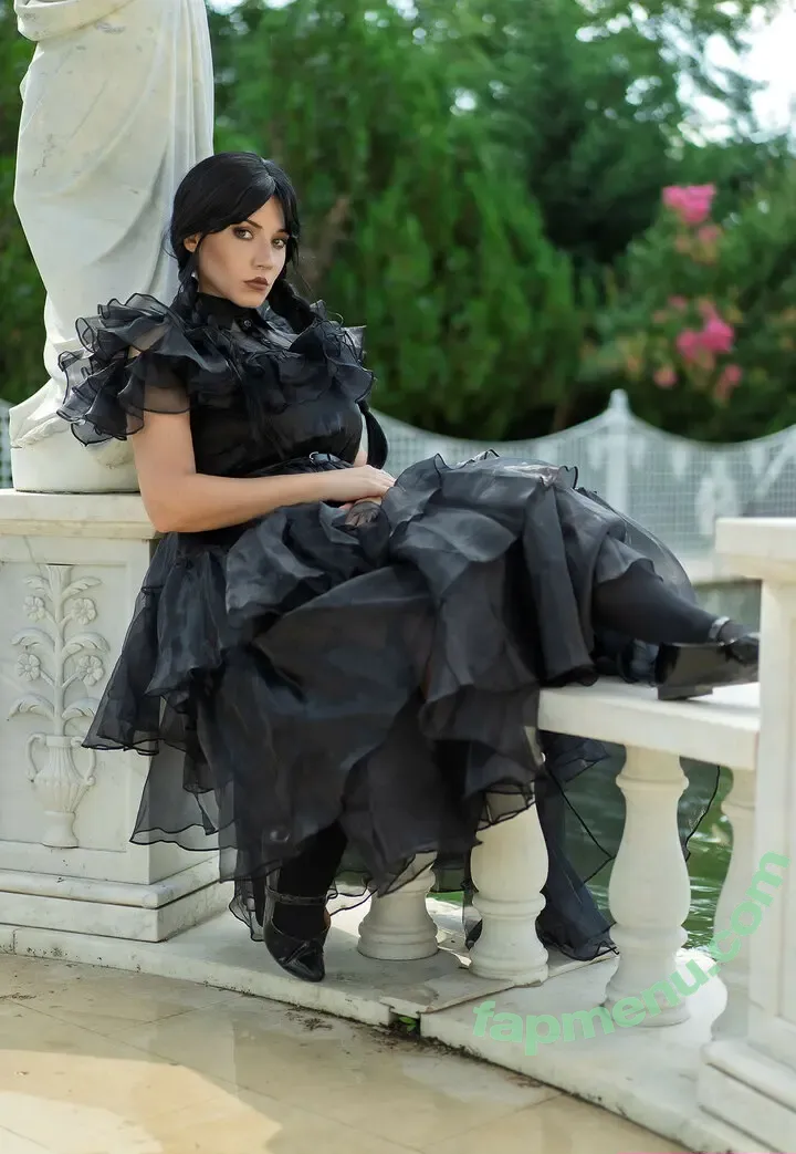 Ezy Summers Cosplay nude photo #0850 (ezysummerscosplay)