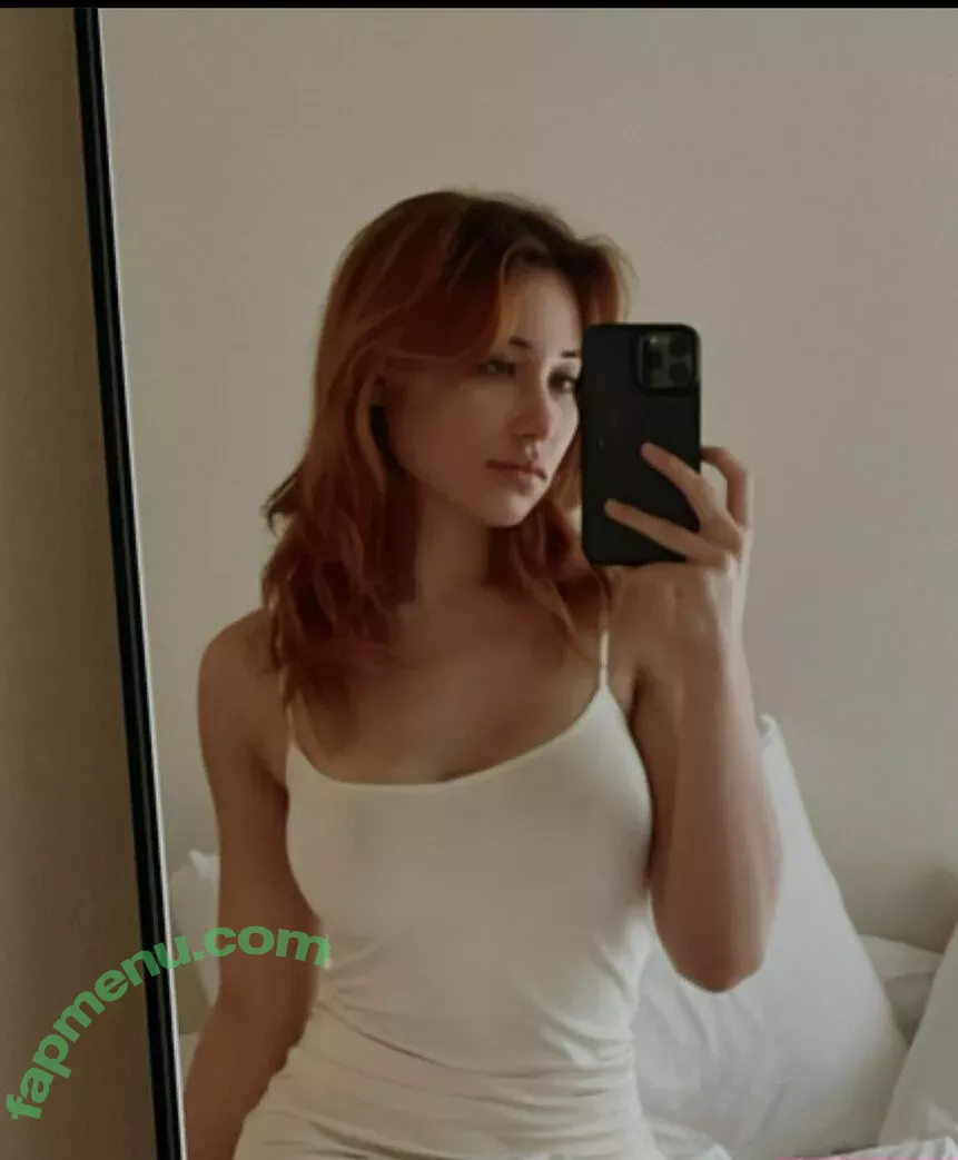 f1elly nude photo #0005 (f1elly)