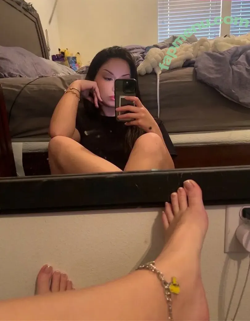 F4ife Fxiths nude photo #0008 (F4ife Fxiths)