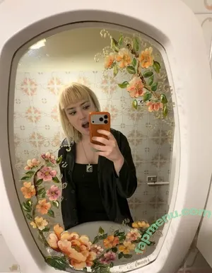 F4micom / F4mi nude photo #0016