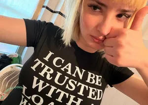 F4micom / F4mi nude photo #0018