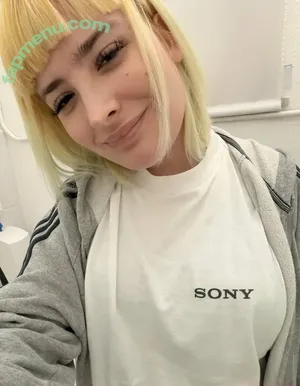 F4micom / F4mi nude photo #0022