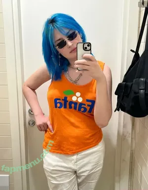 F4micom / F4mi nude photo #0033