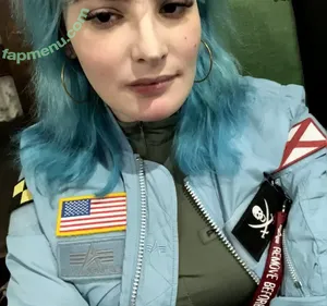 F4micom / F4mi nude photo #0039