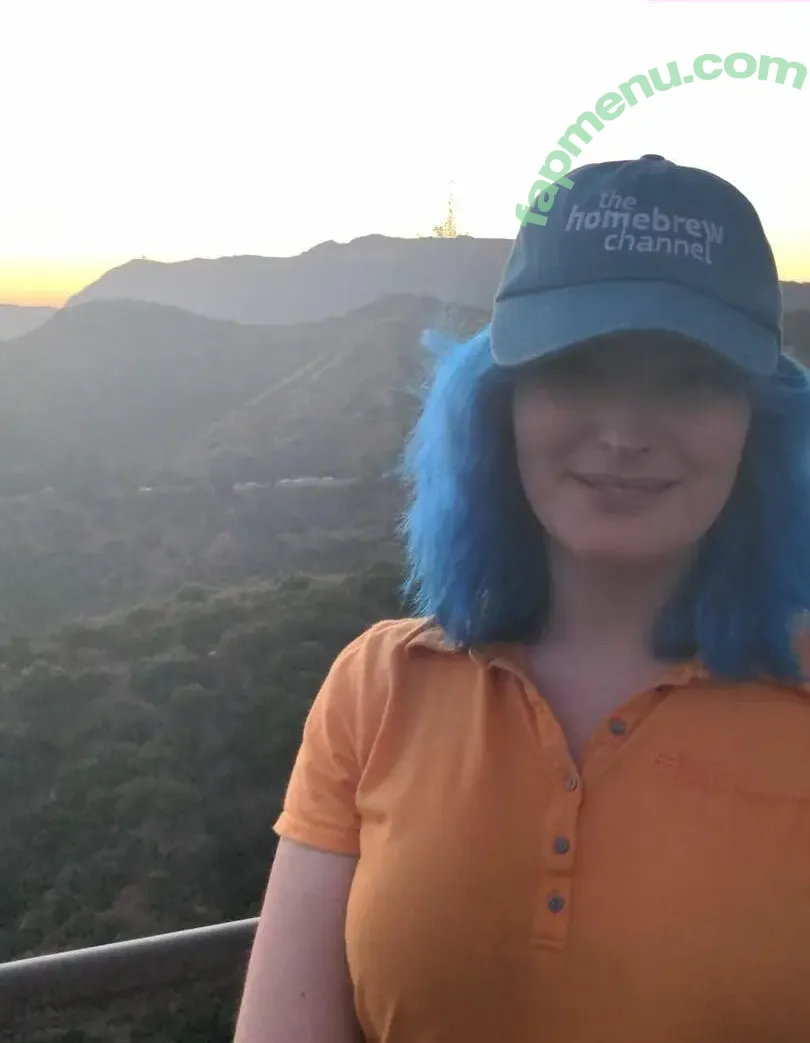 F4micom nude photo #0030 (F4mi)