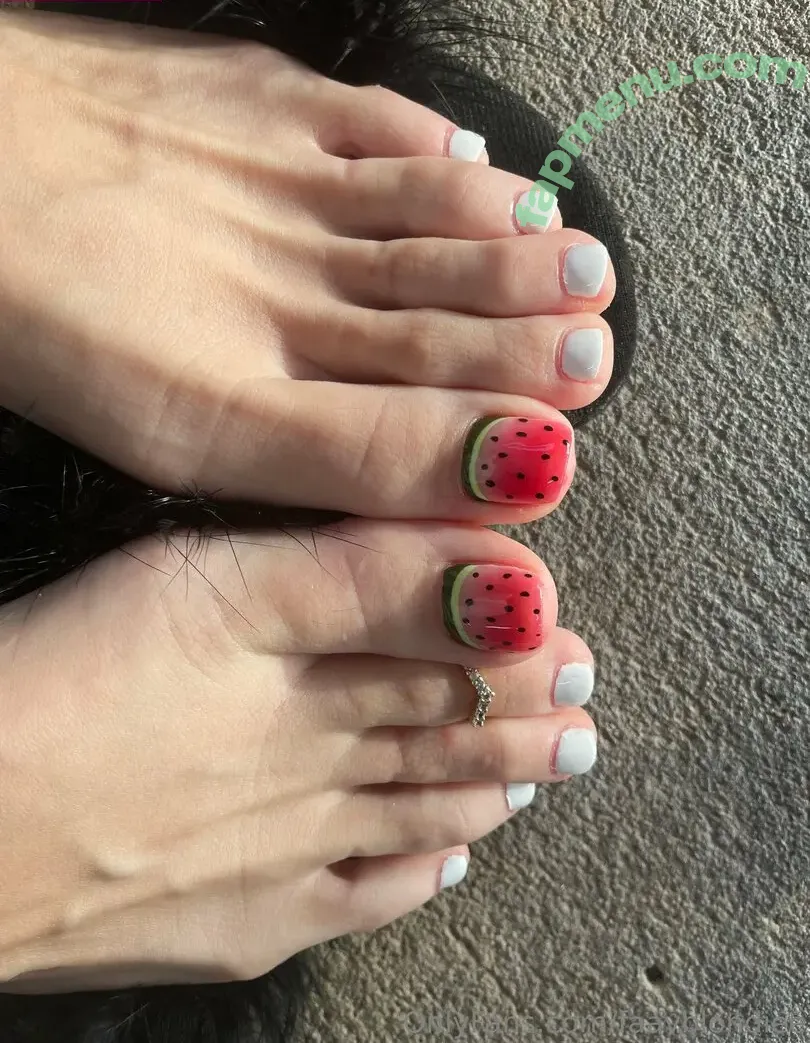 faavblondiee nude photo #0021 (faavblondiee)