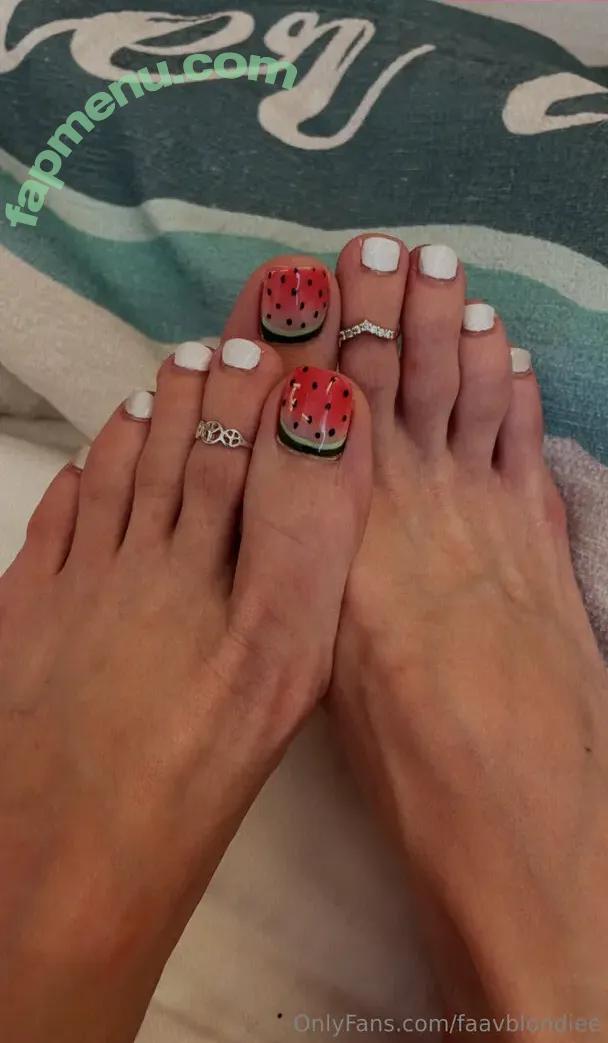 faavblondiee nude photo #0040 (faavblondiee)