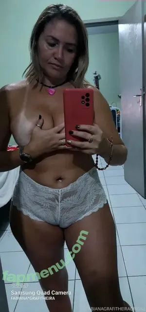 Fabiana Grafiteira / fabianagrafitheira / fabianagrafitheiraa nude photo #0048
