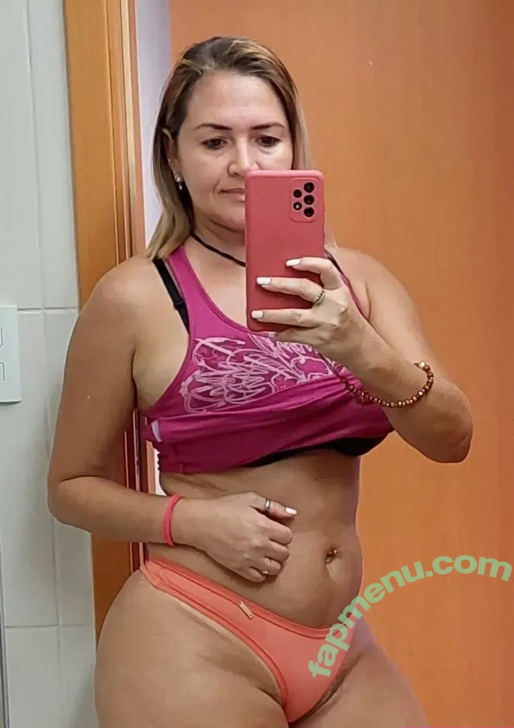 Fabiana Grafiteira nude photo #0026 (fabianagrafitheira / fabianagrafitheiraa)