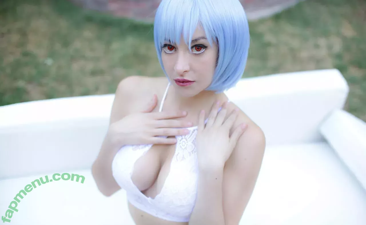 fabibiworldcosplay nude photo #0116 (fabinui)