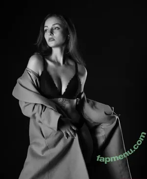 Fabiola / Fabiolaholystone / fabiolavoguel nude photo #0022
