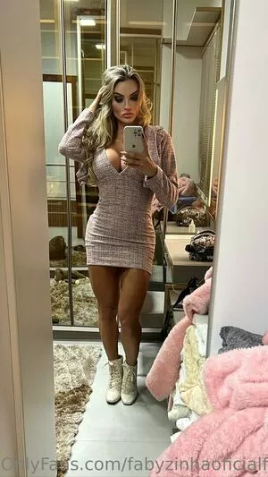 fabyzinhaoficialfree / fabyzinhaa.oficial nude photo #0284