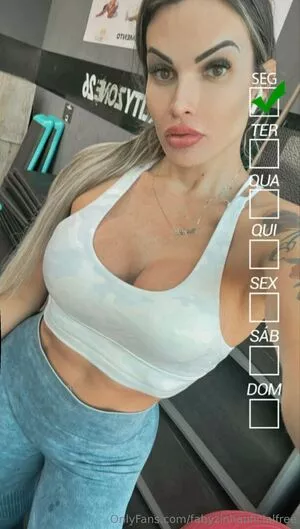 fabyzinhaoficialfree / fabyzinhaa.oficial nude photo #0310