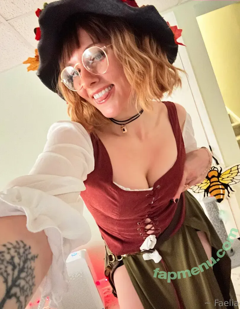 faeliafire nude photo #0081 (justfaelia)